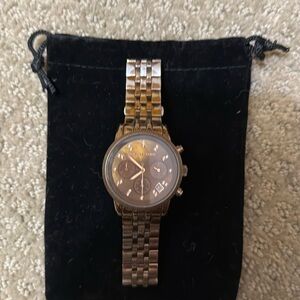 🔥🔥Women’s Michael Kors Watch🔥🔥